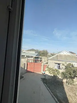 Satılır 7 otaqlı həyət evi 220 m²