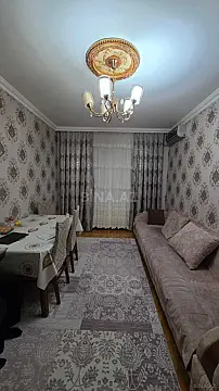 Satılır 4 otaqlı mənzil 100 m² — Bakı, 8-ci mikrorayon 4 otaq 100.00 m²