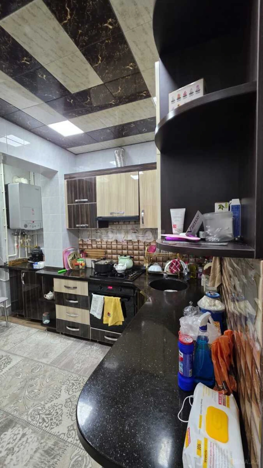 Satılır 4 otaqlı mənzil 100 m²