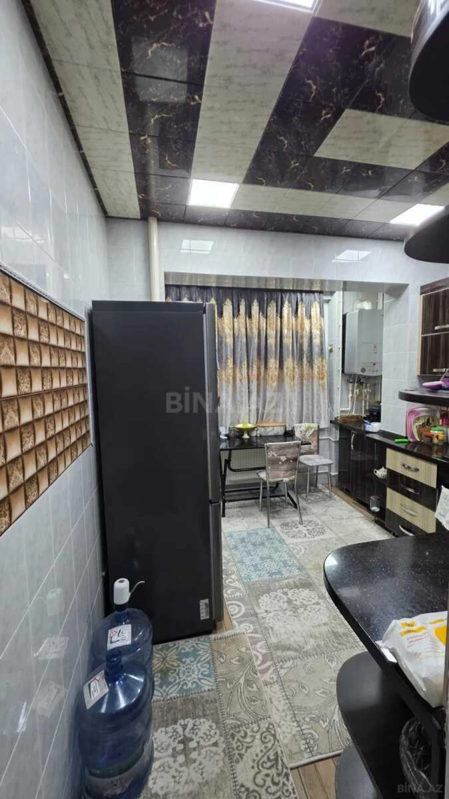 Satılır 4 otaqlı mənzil 100 m²