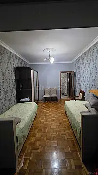 Satılır 4 otaqlı mənzil 100 m²