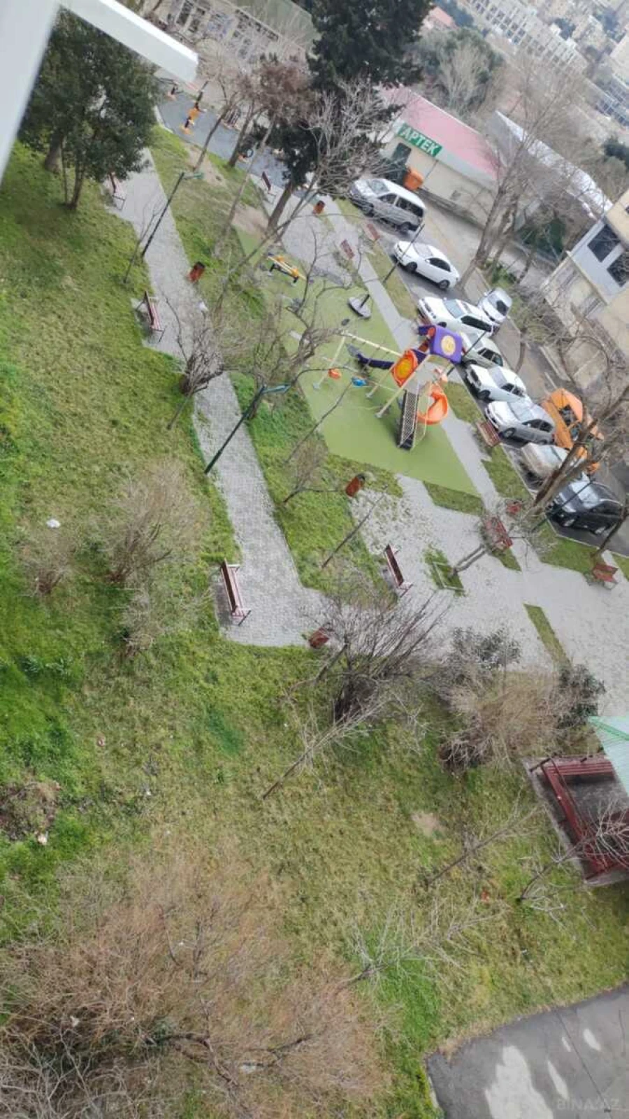 Satılır 2 otaqlı mənzil 60 m²