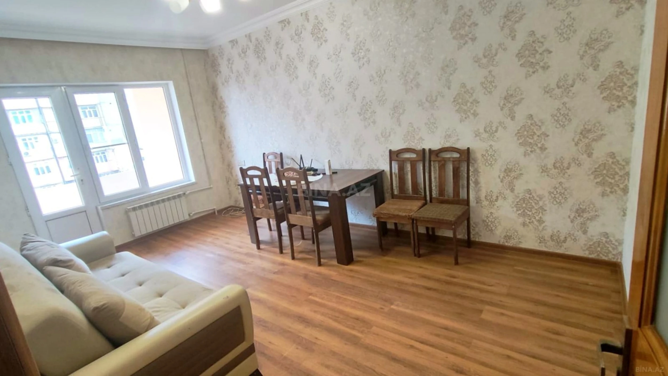 Satılır 2 otaqlı mənzil 60 m²