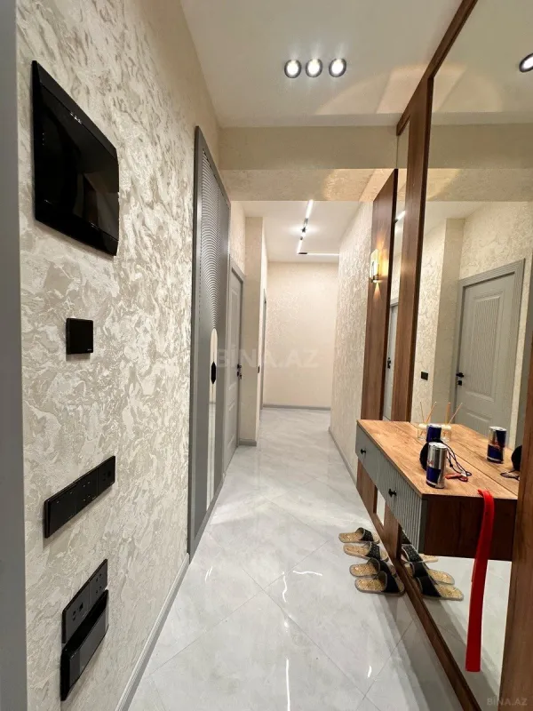 Satılır 2 otaqlı mənzil 80 m²