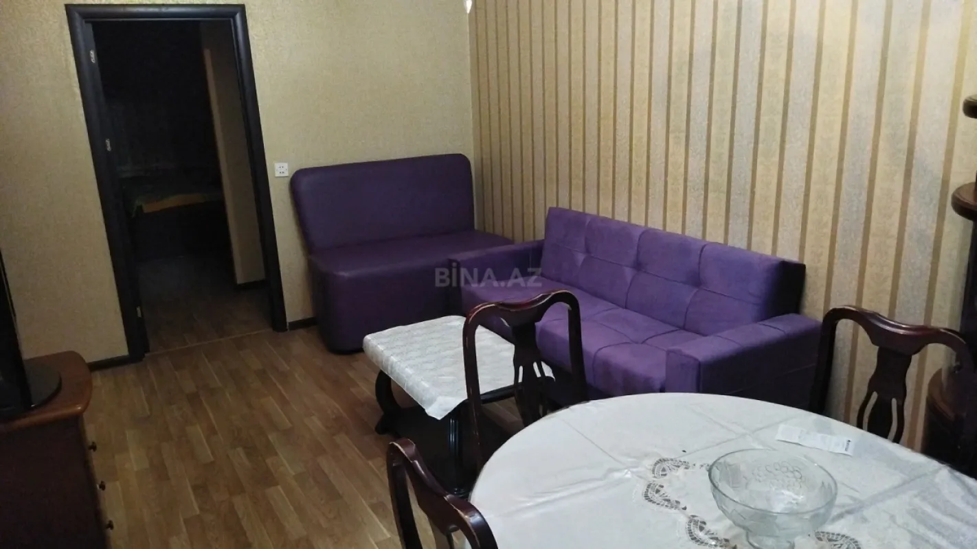 Kirayə verilir 2 otaqlı mənzil 40 m²