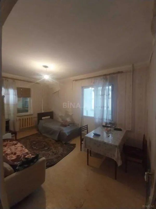 Satılır 2 otaqlı mənzil 62 m²