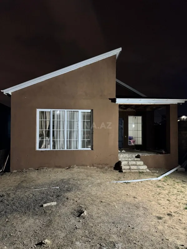Satılır 3 otaqlı həyət evi 105 m²