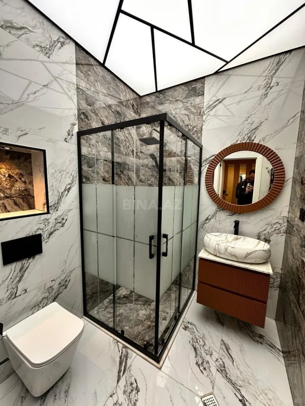 Satılır 2 otaqlı mənzil 67 m²