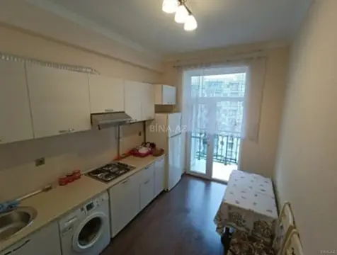 Satılır 2 otaqlı mənzil 60 m²