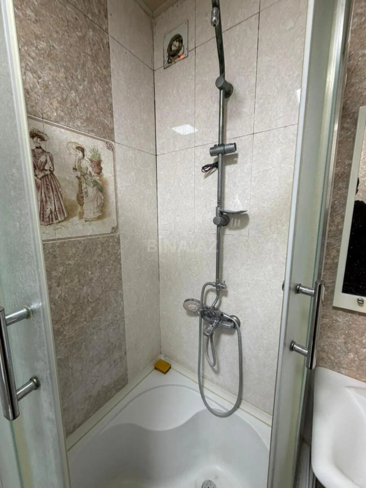 Satılır 2 otaqlı mənzil 51 m²