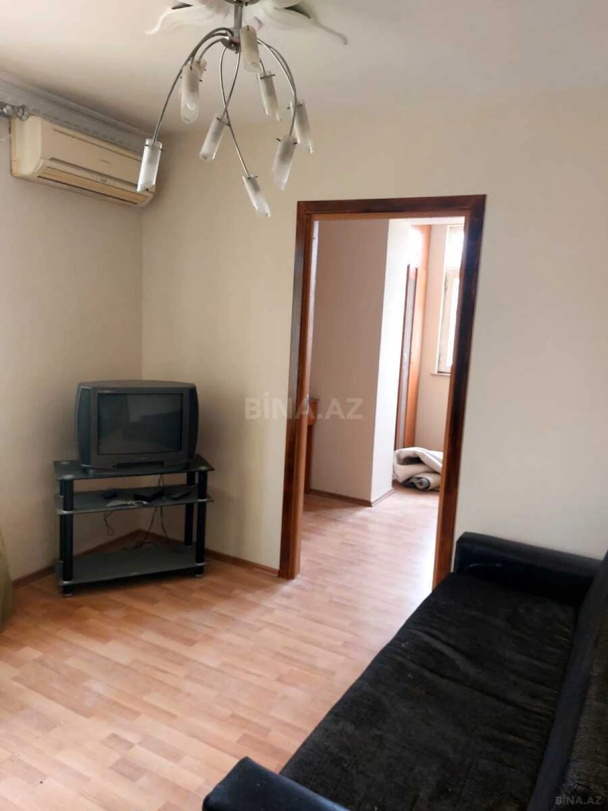Kirayə verilir 2 otaqlı mənzil 40 m²