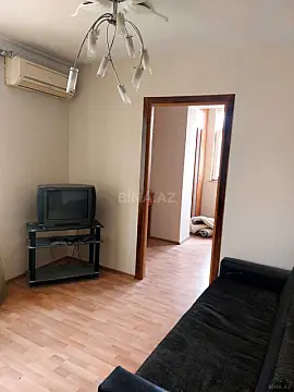 Kirayə verilir 2 otaqlı mənzil 40 m²