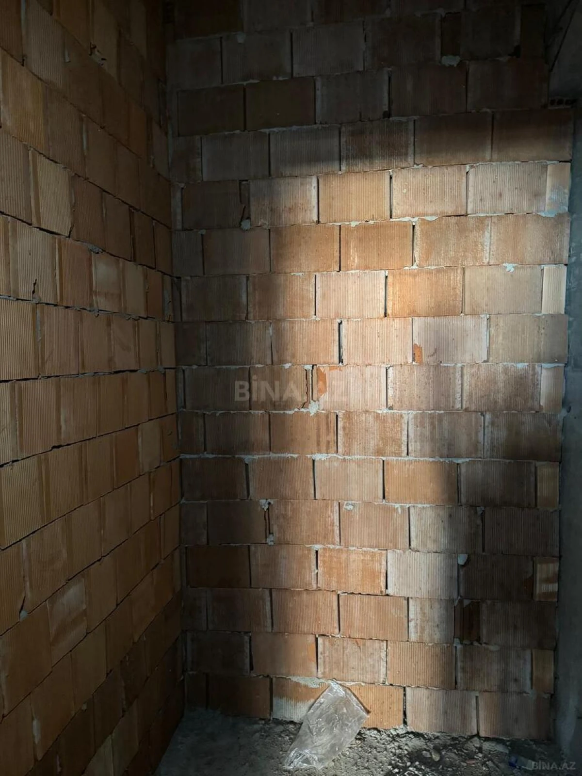 Satılır 3 otaqlı mənzil 100 m²