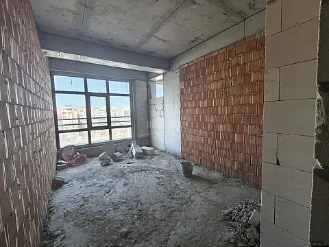 Satılır 3 otaqlı mənzil 120 m²