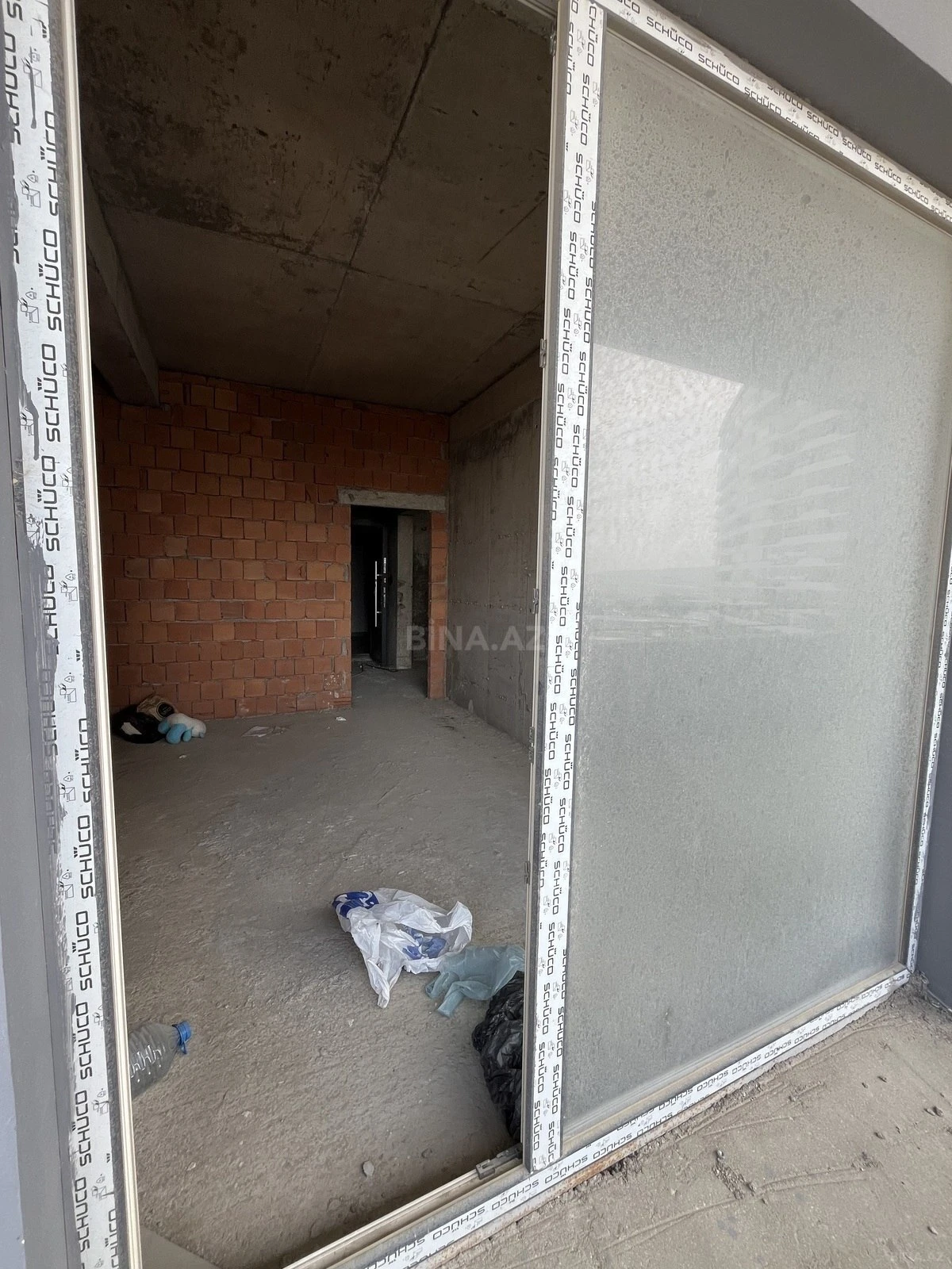 Satılır 3 otaqlı mənzil 112 m²