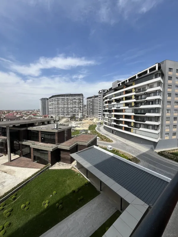 Satılır 3 otaqlı mənzil 112 m²