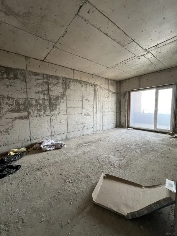 Satılır 3 otaqlı mənzil 112 m²