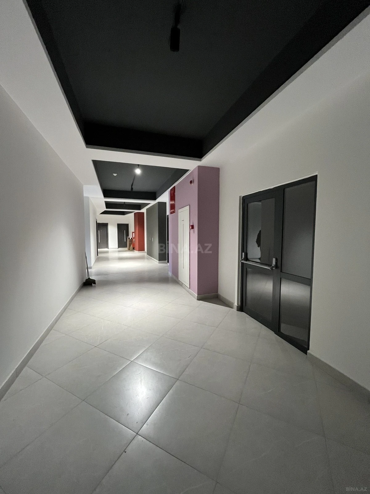 Satılır 3 otaqlı mənzil 112 m²