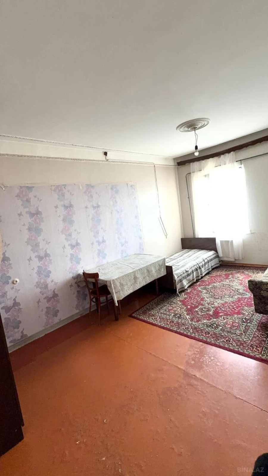 Kirayə verilir 2 otaqlı mənzil 60 m²