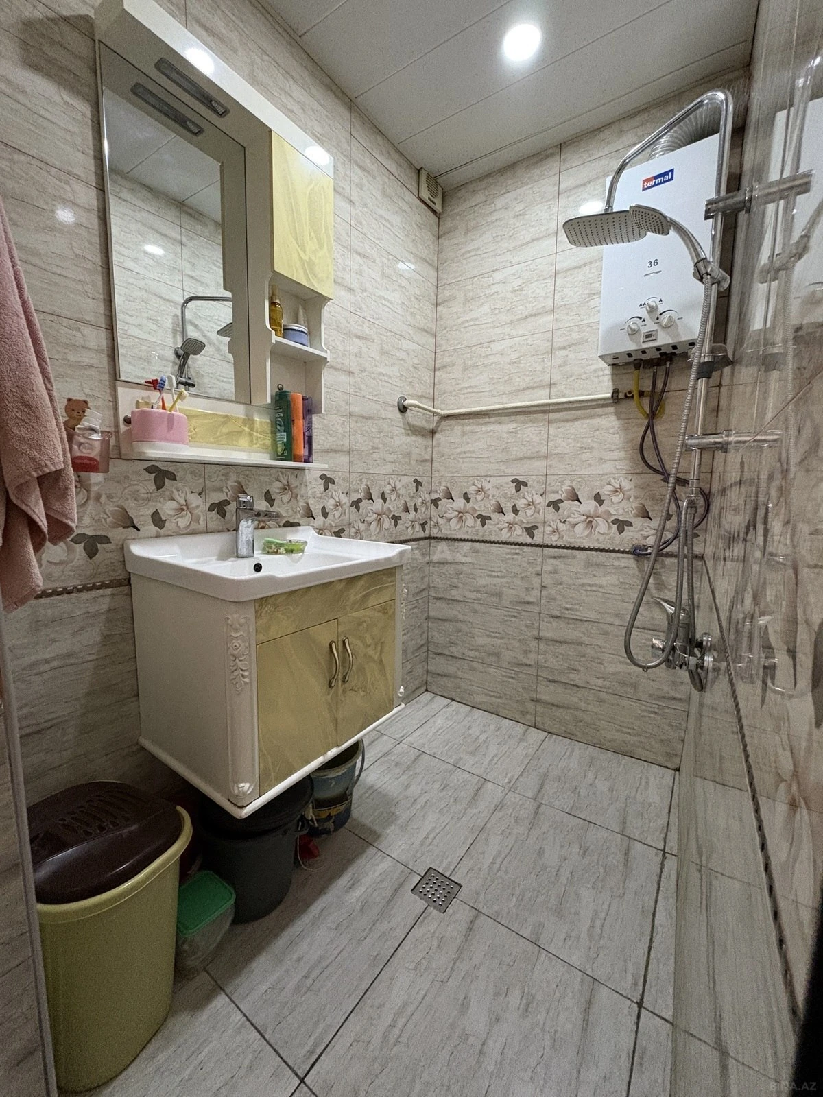 Satılır 2 otaqlı mənzil 48.1 m²