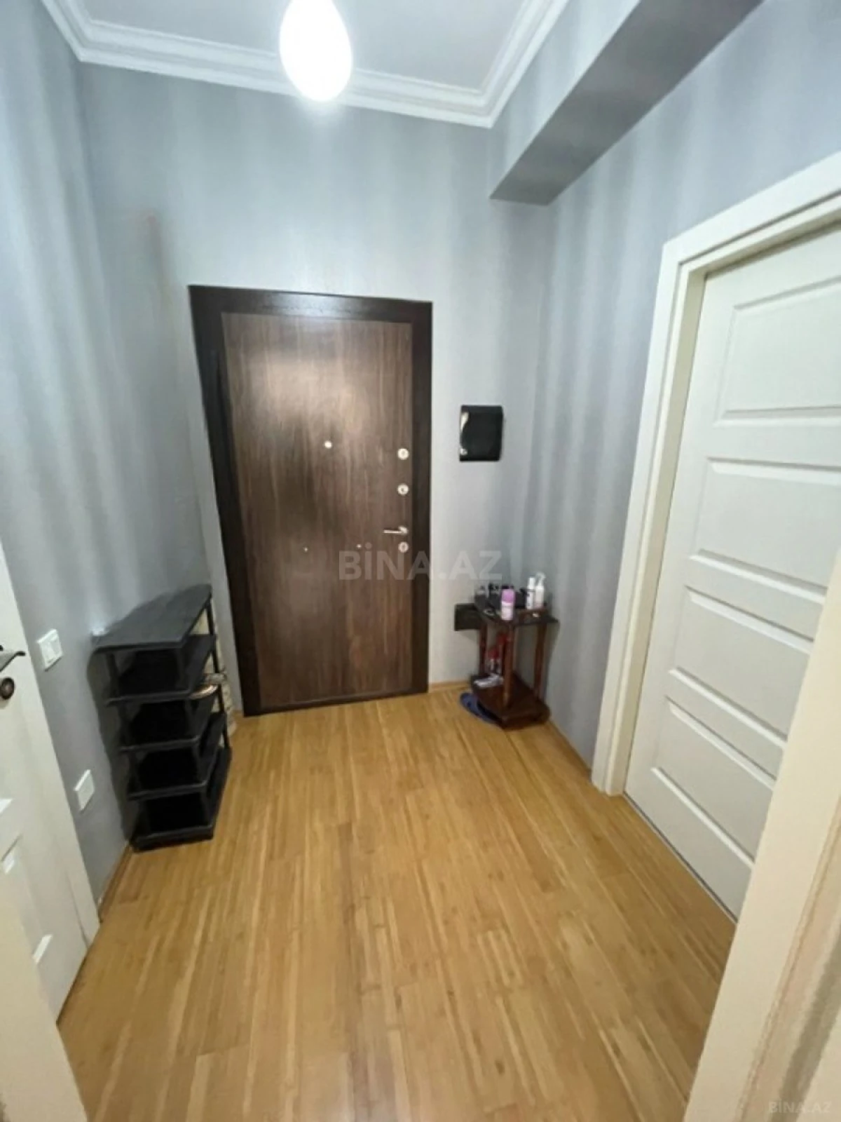 Kirayə verilir 2 otaqlı mənzil 52 m²