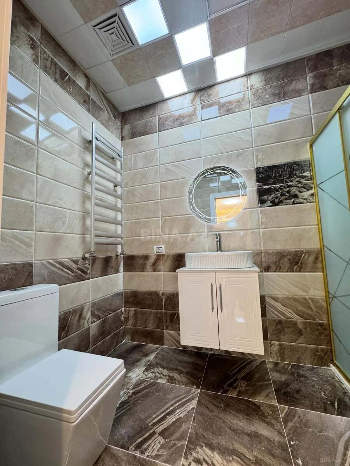 Satılır 3 otaqlı mənzil 113 m²