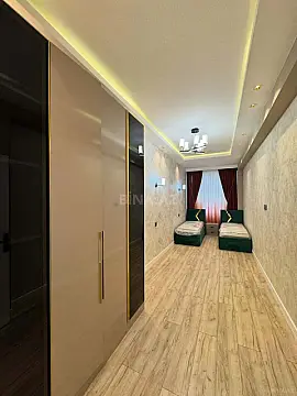 Satılır 3 otaqlı mənzil 113 m²