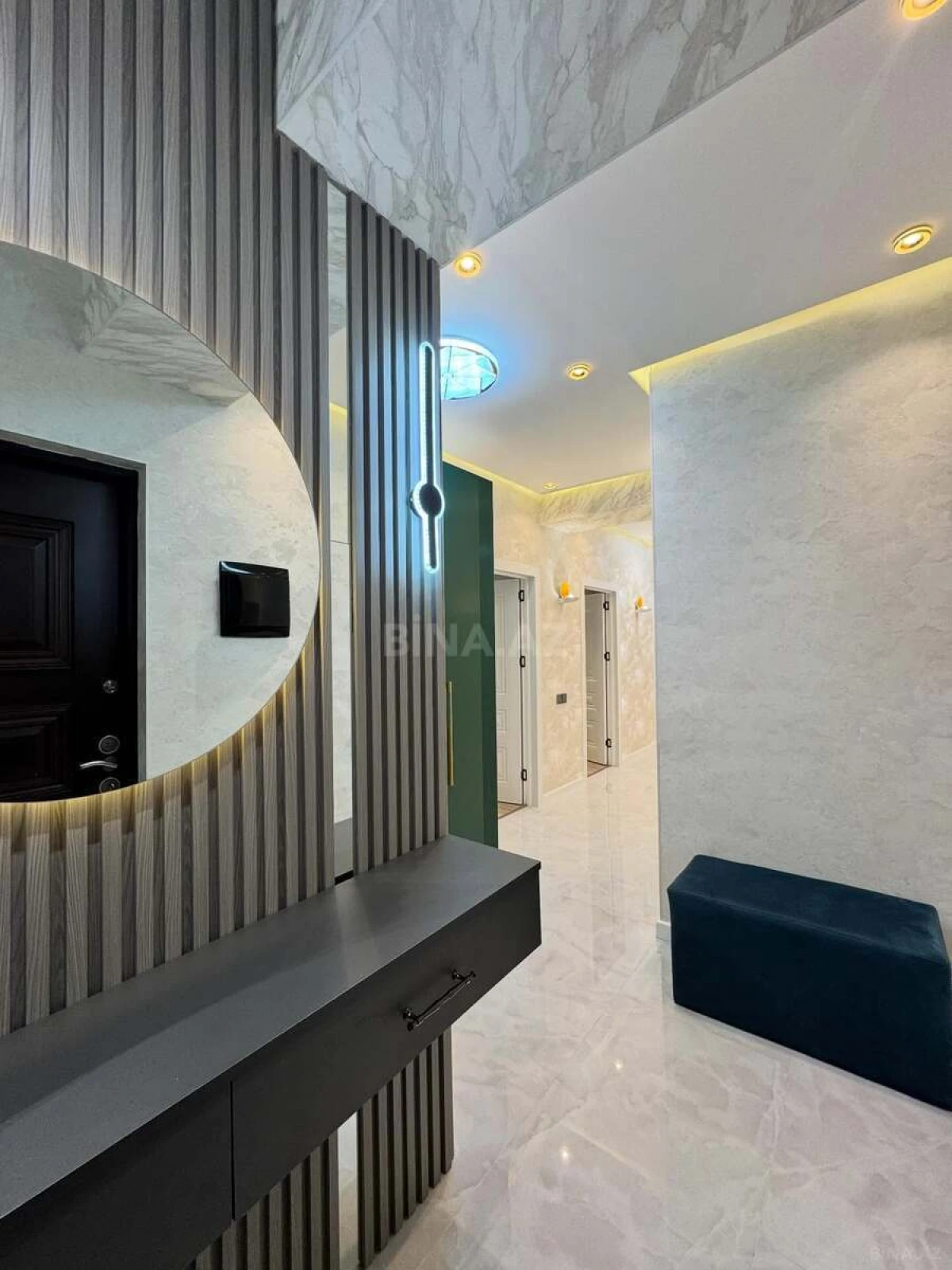 Satılır 3 otaqlı mənzil 113 m²