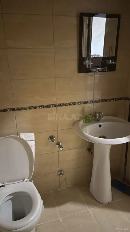 Kirayə verilir 3 otaqlı mənzil 110 m²