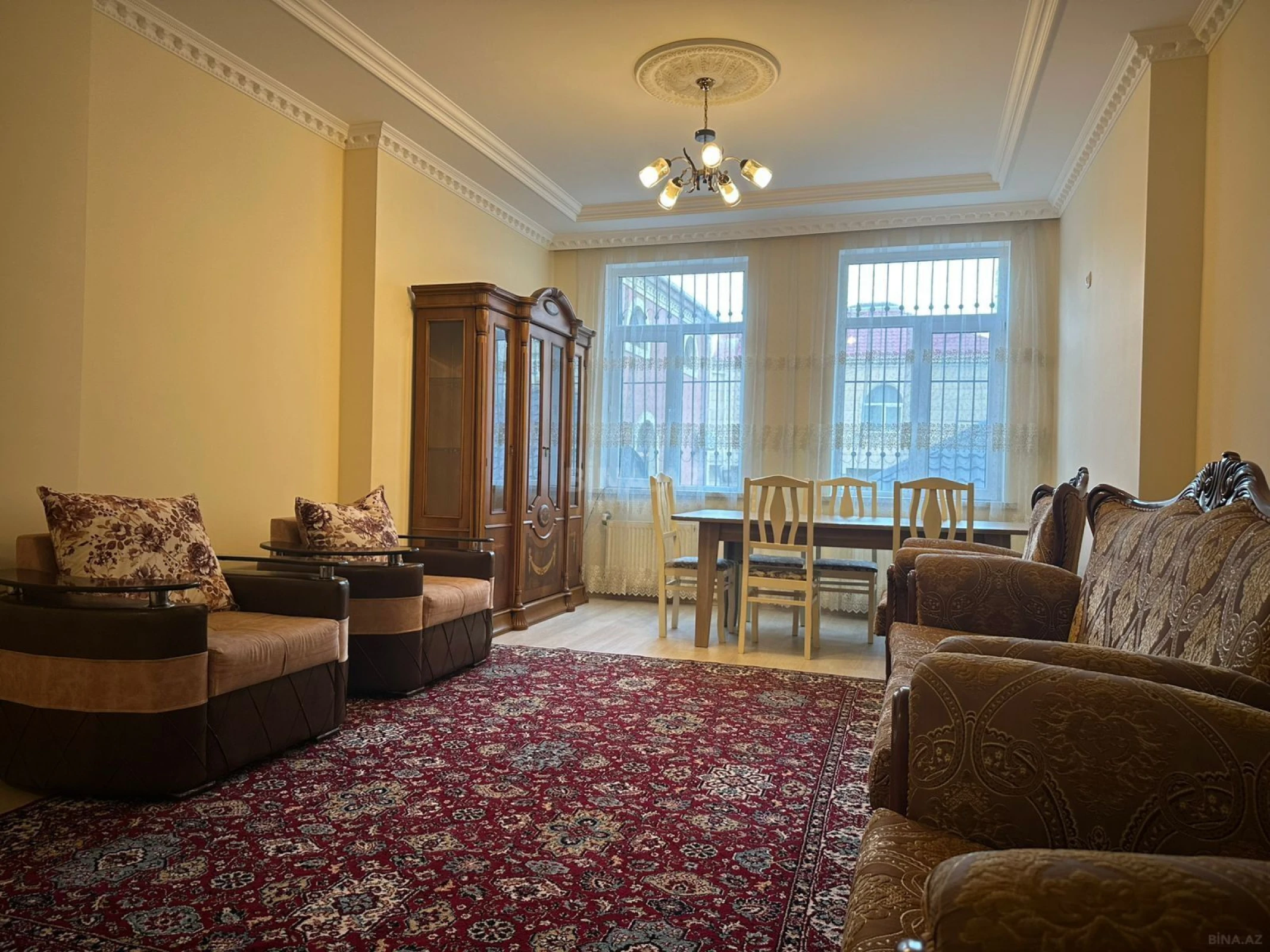 Kirayə verilir 3 otaqlı mənzil 110 m²