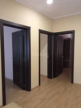 Satılır 5 otaqlı həyət evi 200 m²