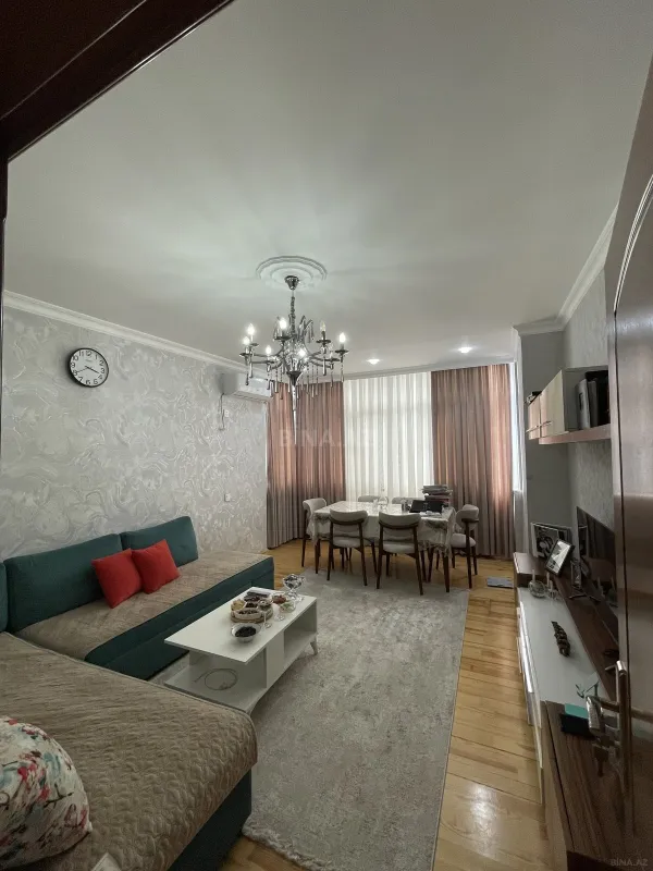 Satılır 3 otaqlı mənzil 71.1 m²