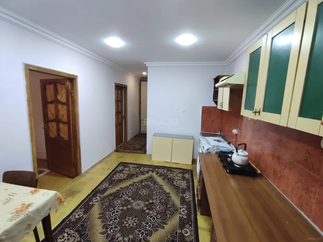 Kirayə verilir 2 otaqlı həyət evi 75 m²
