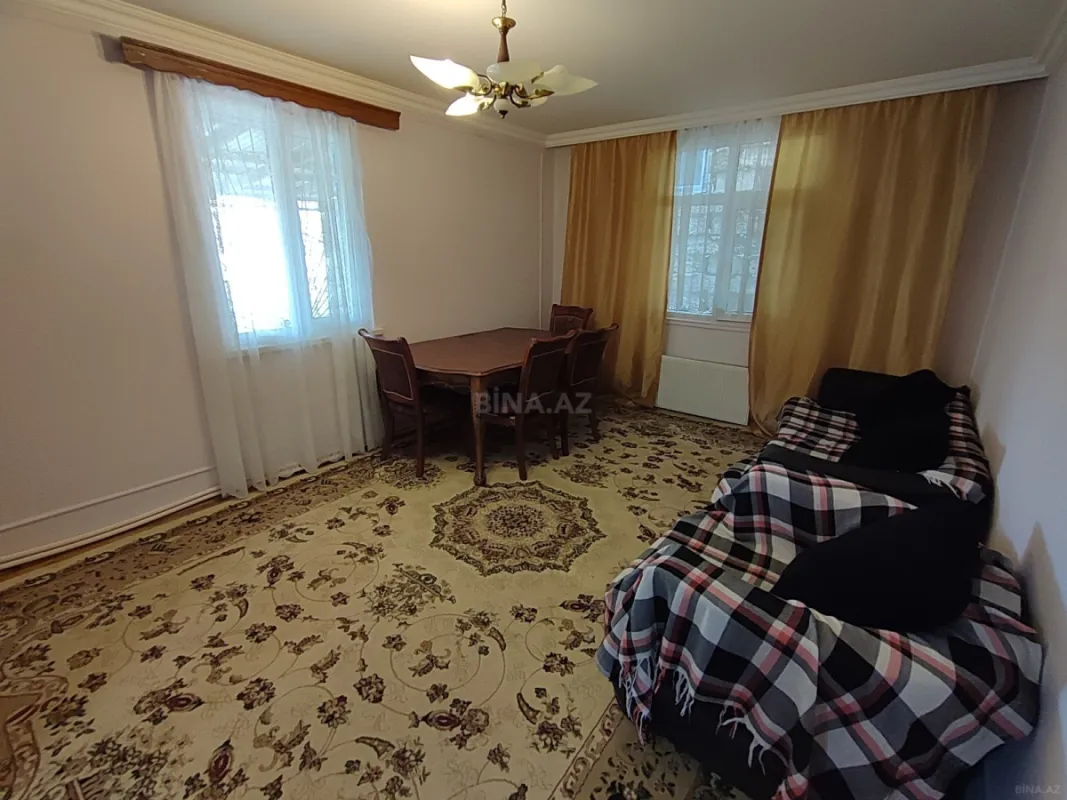 Kirayə verilir 2 otaqlı həyət evi 75 m²