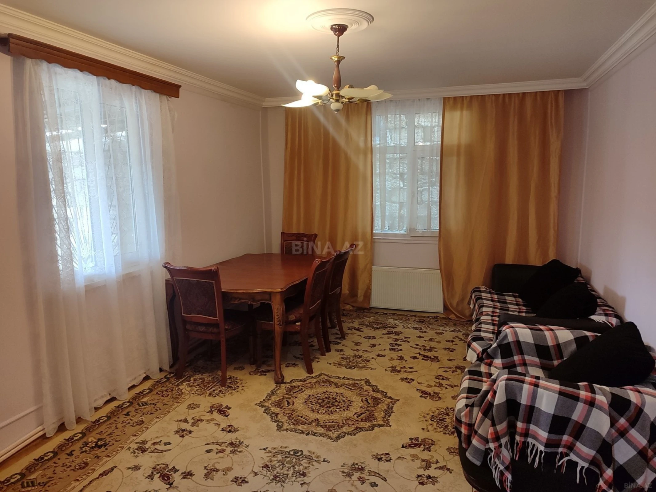 Kirayə verilir 2 otaqlı həyət evi 75 m²