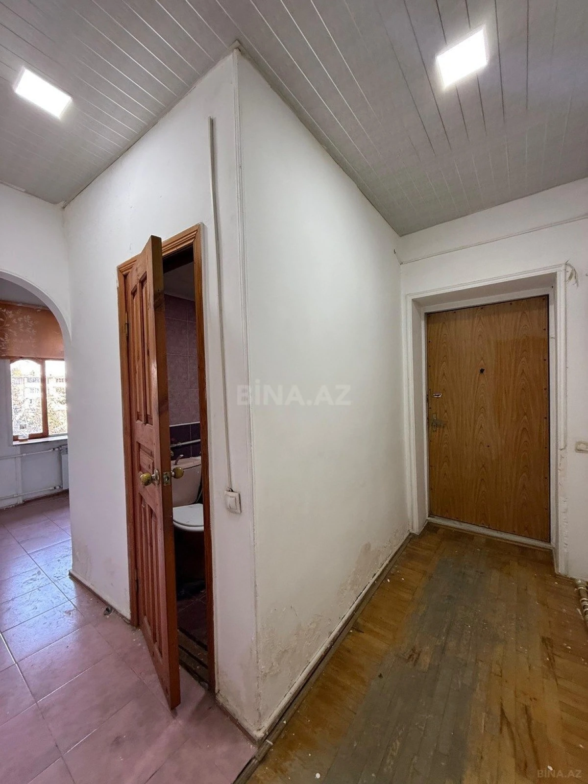 Satılır 2 otaqlı mənzil 55 m²