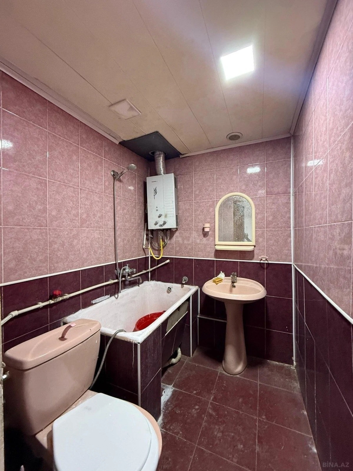 Satılır 2 otaqlı mənzil 55 m²