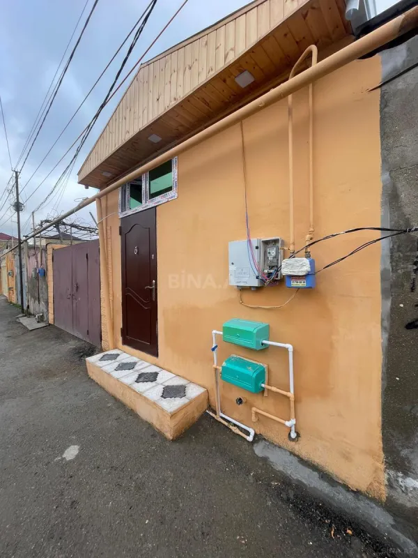 Satılır 2 otaqlı həyət evi 40 m²
