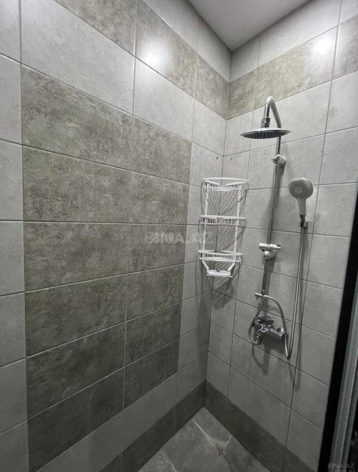 Kirayə verilir 2 otaqlı mənzil 72 m²