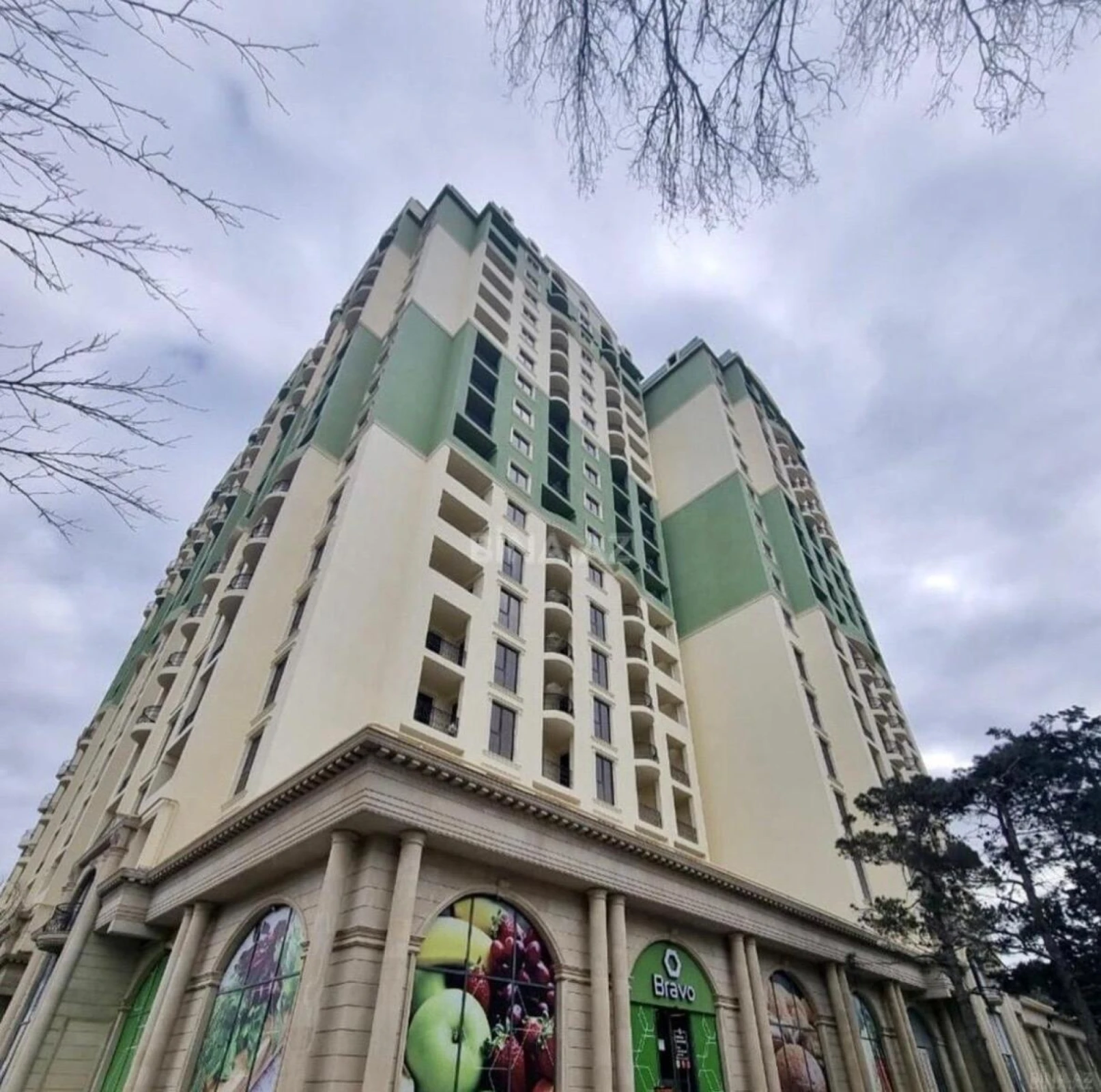 Kirayə verilir 2 otaqlı mənzil 72 m²