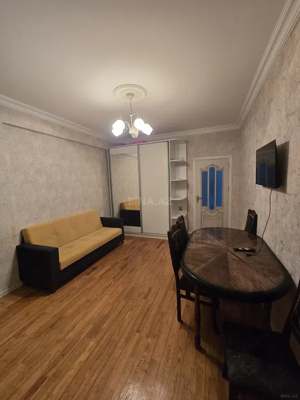 Satılır 2 otaqlı mənzil 52 m²
