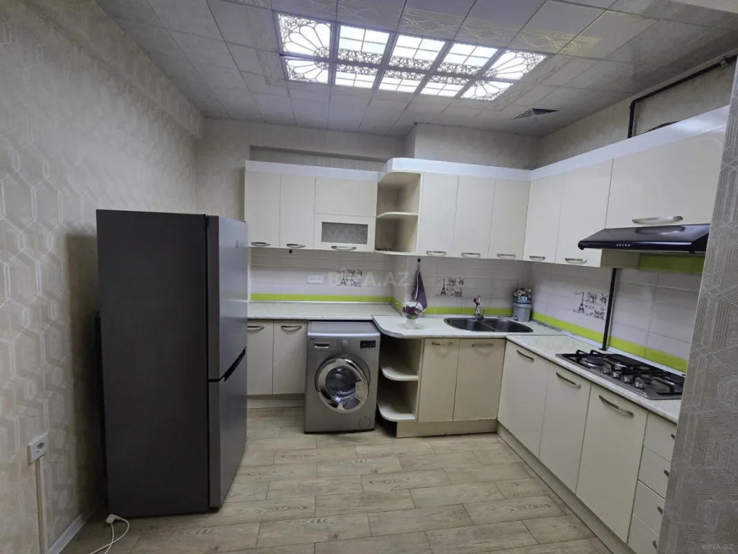 Satılır 2 otaqlı mənzil 52 m²