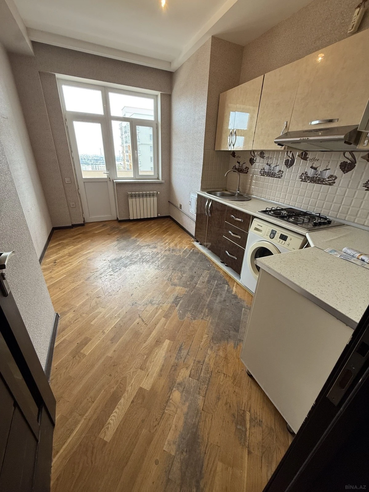 Kirayə verilir 2 otaqlı mənzil 90 m²