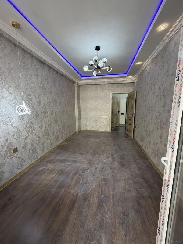 Satılır 2 otaqlı mənzil 62 m²