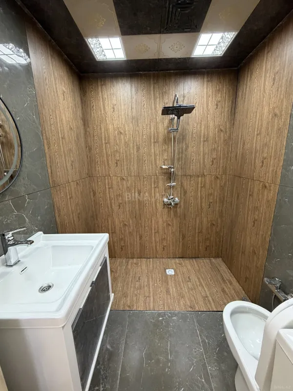 Satılır 2 otaqlı mənzil 62 m²