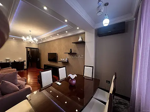 Kirayə verilir 3 otaqlı mənzil 140 m²