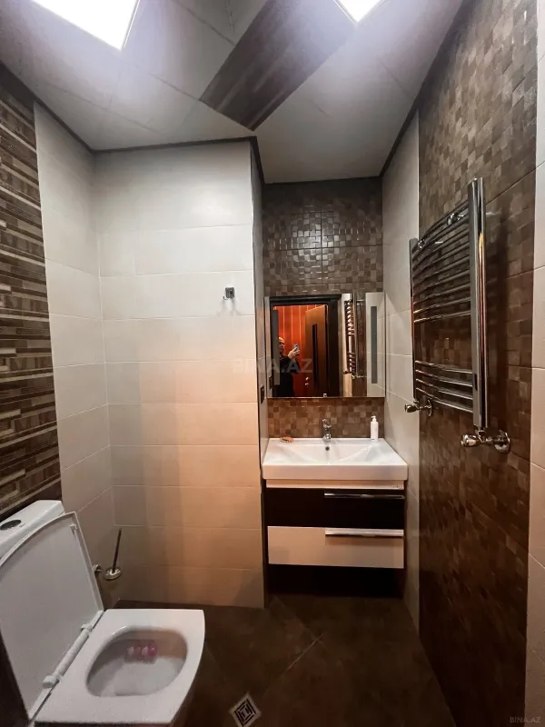 Kirayə verilir 3 otaqlı mənzil 140 m²
