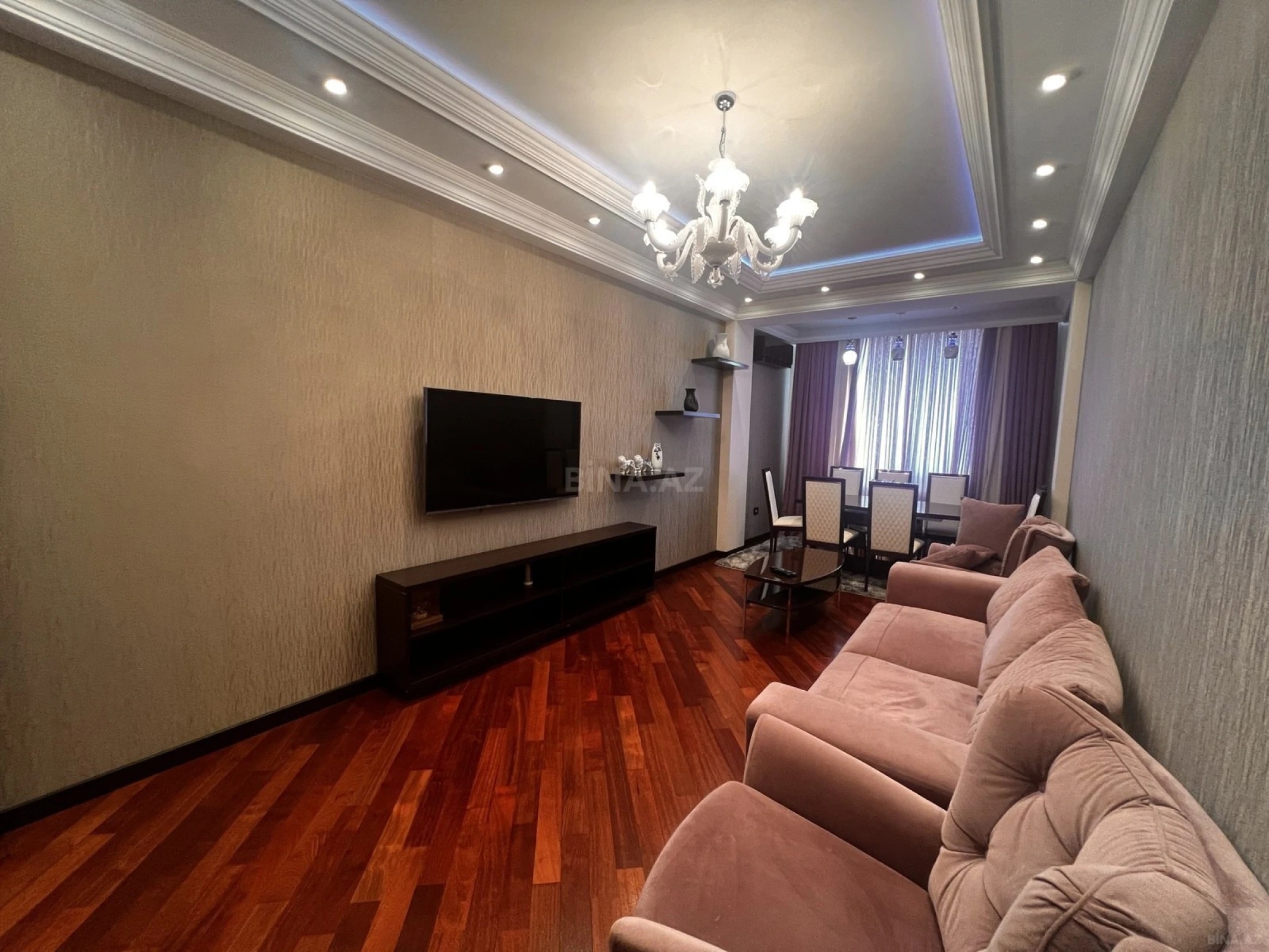 Kirayə verilir 3 otaqlı mənzil 140 m²