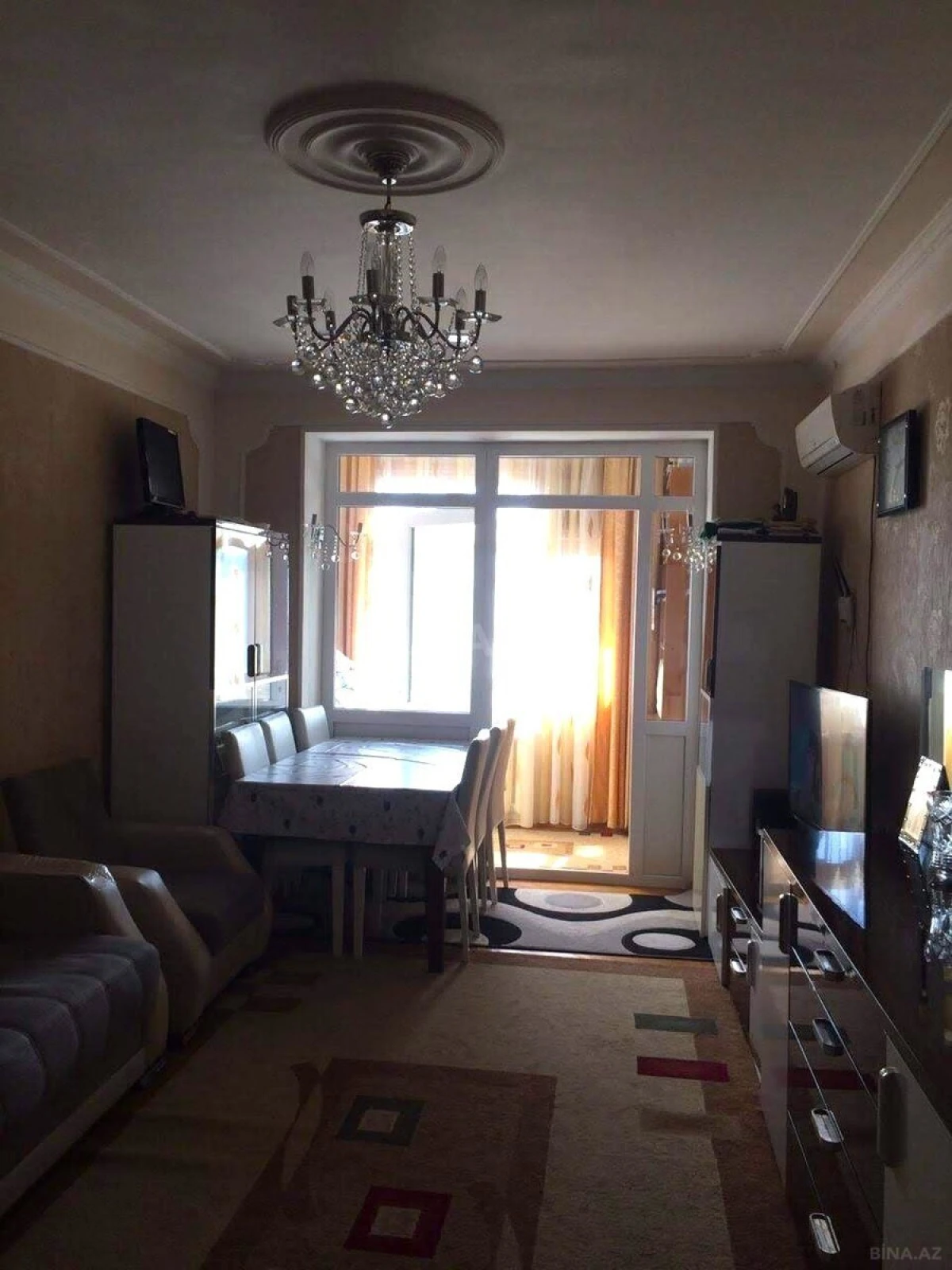 Satılır 2 otaqlı mənzil 65 m²