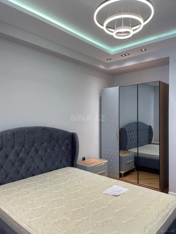 Kirayə verilir 2 otaqlı mənzil 65 m²